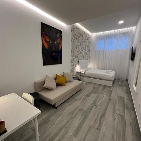 Habitacion Paris Style Madrid Luaran gambar